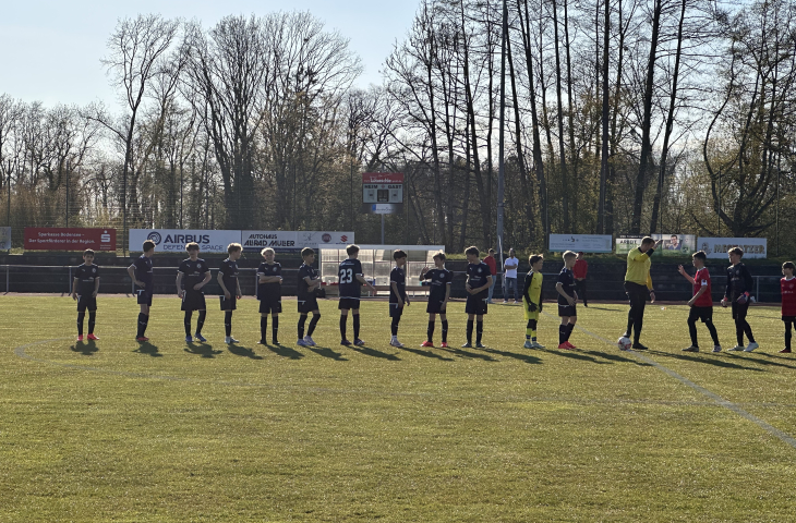 D1: Drei knappe Niederlagen zum Saisonstart